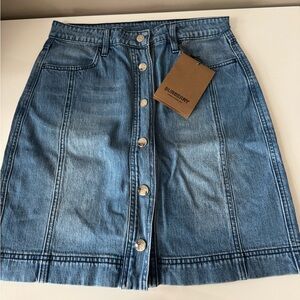 Burberry jean skirt, size 10
